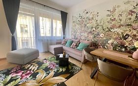 Brand New Apartment #Hollan#3Bedr#2Bathr#Freeparking